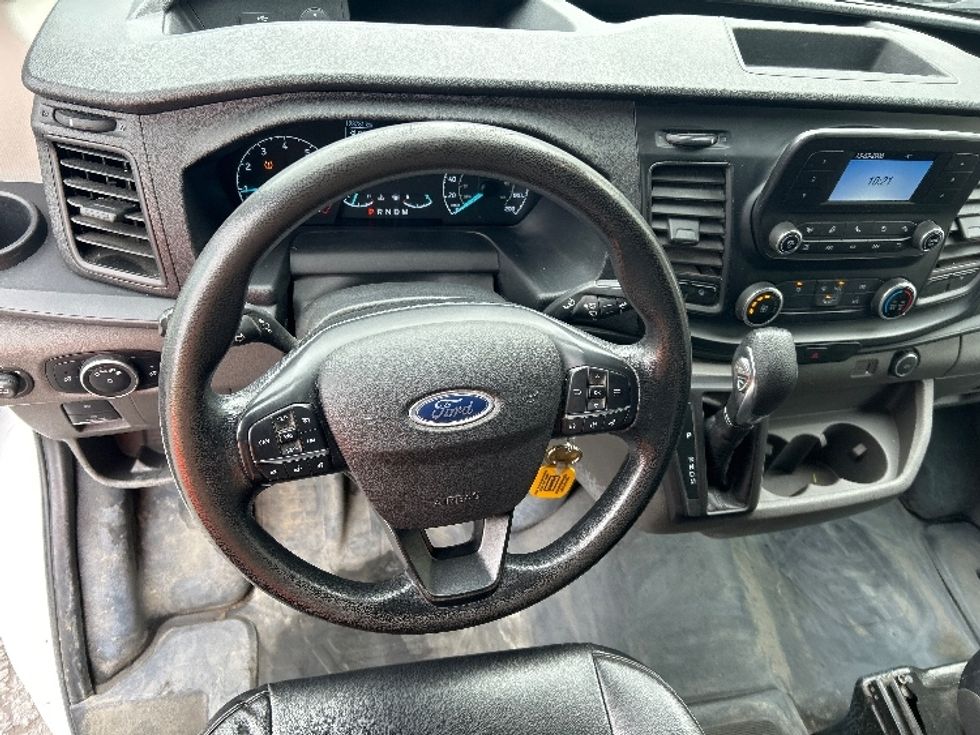 Cargo Van (Panel Van)-Light and Medium Duty Trucks-Ford-2021-Transit 250-Dartmouth-NS-123,817\n\t\tkm-$ 42,000 - Image 17