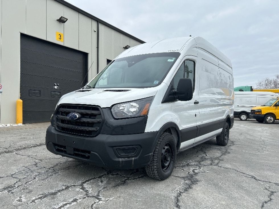 Cargo Van (Panel Van)-Light and Medium Duty Trucks-Ford-2021-Transit 250-Dartmouth-NS-123,817\n\t\tkm-$ 42,000 - Image 3