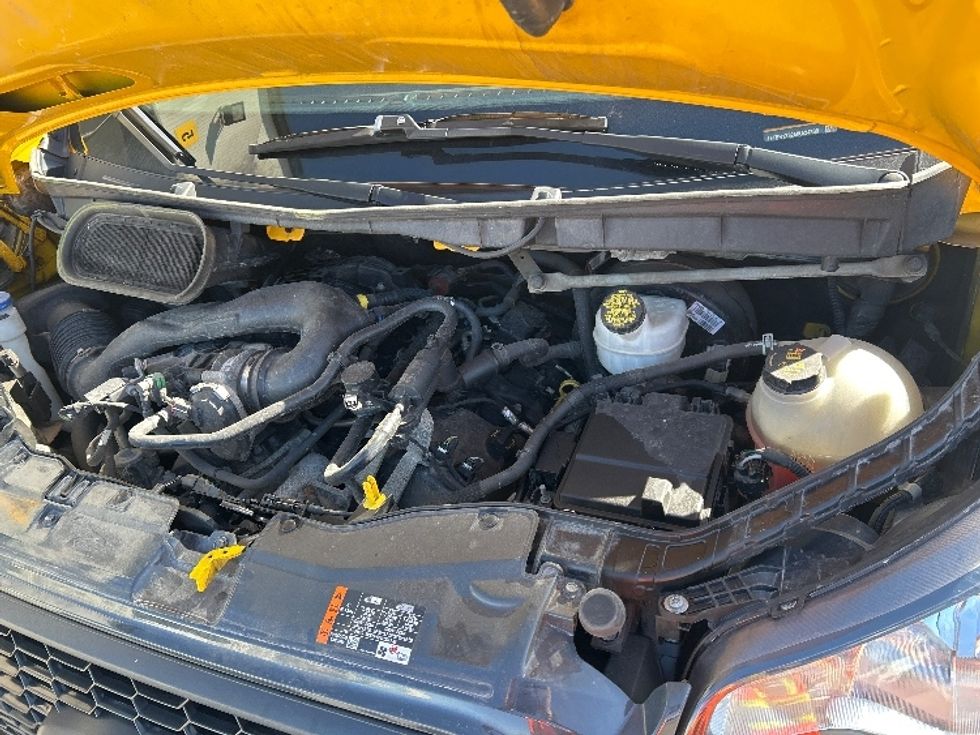 Cargo Van (Panel Van)-Light and Medium Duty Trucks-Ford-2021-Transit 250-Dartmouth-NS-210,292\n\t\tkm-$ 30,500 - Image 24