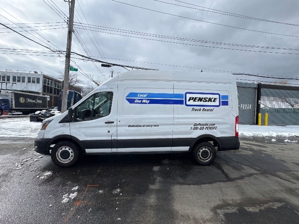 Cargo Van (Panel Van)-Light and Medium Duty Trucks-Ford-2021-Transit 250-Dayton-NJ-75,569\n\t\tmiles-$ 36,250 - Image 4