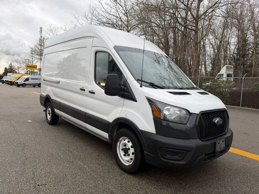 Cargo Van (Panel Van)-Light and Medium Duty Trucks-Ford-2021-Transit 250-Delta-BC-205,095\n\t\tkm-$ 37,250 - Image 1