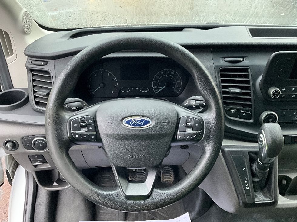 Cargo Van (Panel Van)-Light and Medium Duty Trucks-Ford-2021-Transit 250-Delta-BC-205,095\n\t\tkm-$ 37,250 - Image 14