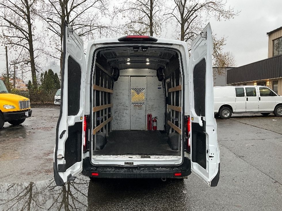 Cargo Van (Panel Van)-Light and Medium Duty Trucks-Ford-2021-Transit 250-Delta-BC-205,095\n\t\tkm-$ 37,250 - Image 7