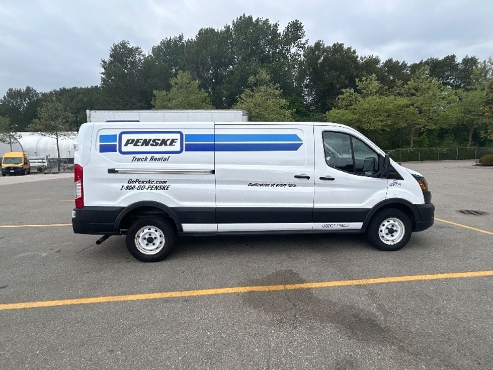 Cargo Van (Panel Van)-Light and Medium Duty Trucks-Ford-2021-Transit 250-Delta-BC-55,043\n\t\tkm-$ 42,000 - Image 12