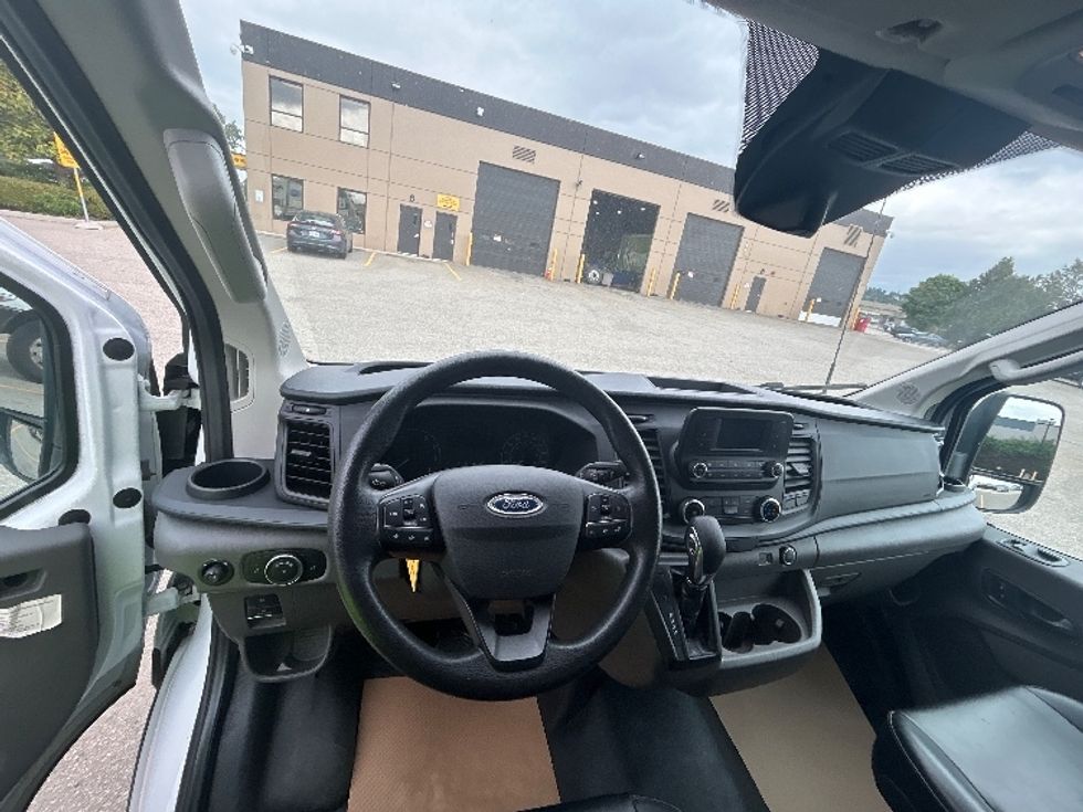 Cargo Van (Panel Van)-Light and Medium Duty Trucks-Ford-2021-Transit 250-Delta-BC-55,043\n\t\tkm-$ 42,000 - Image 15