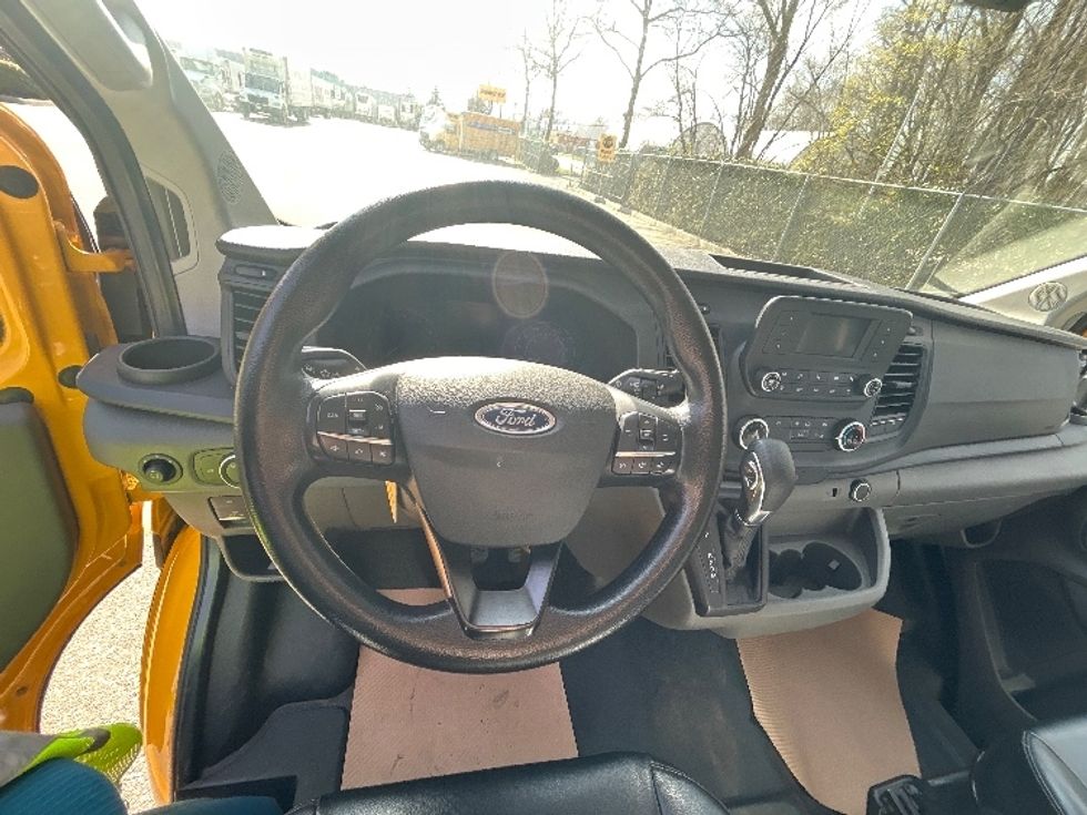 Cargo Van (Panel Van)-Light and Medium Duty Trucks-Ford-2021-Transit 250-Delta-BC-61,978\n\t\tkm-$ 38,000 - Image 15