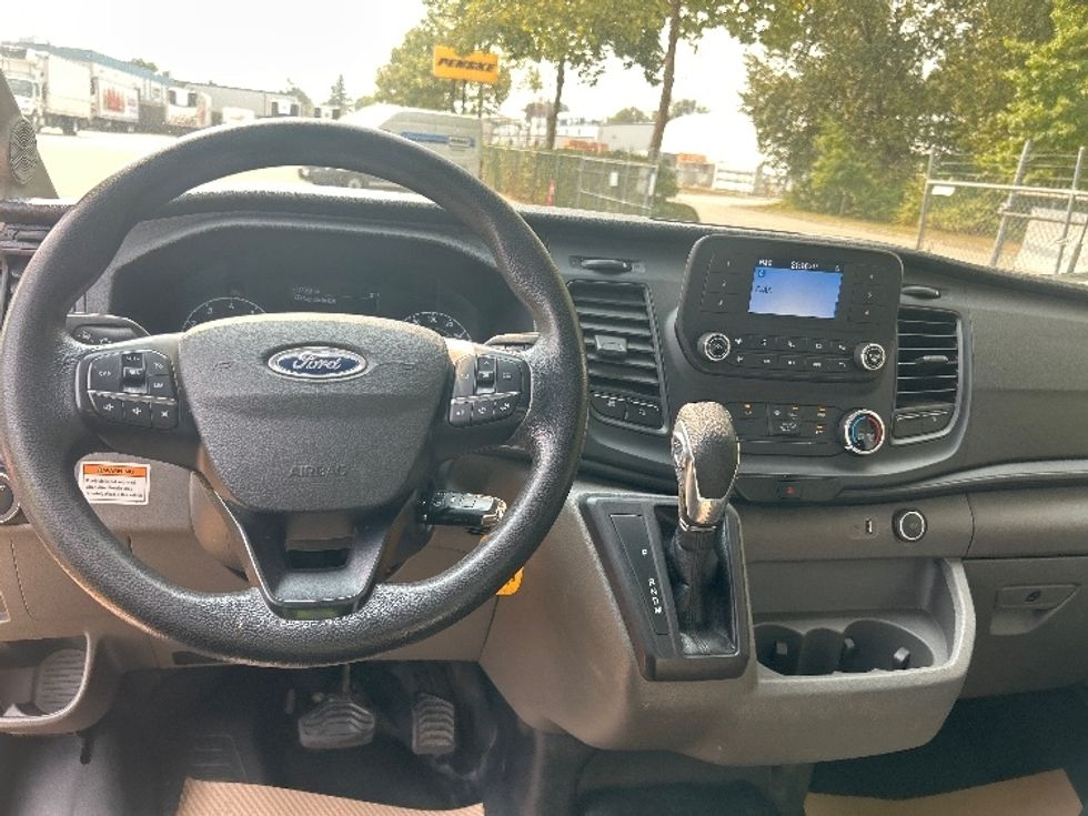 Cargo Van (Panel Van)-Light and Medium Duty Trucks-Ford-2021-Transit 250-Delta-BC-75,731\n\t\tkm-$ 36,250 - Image 15