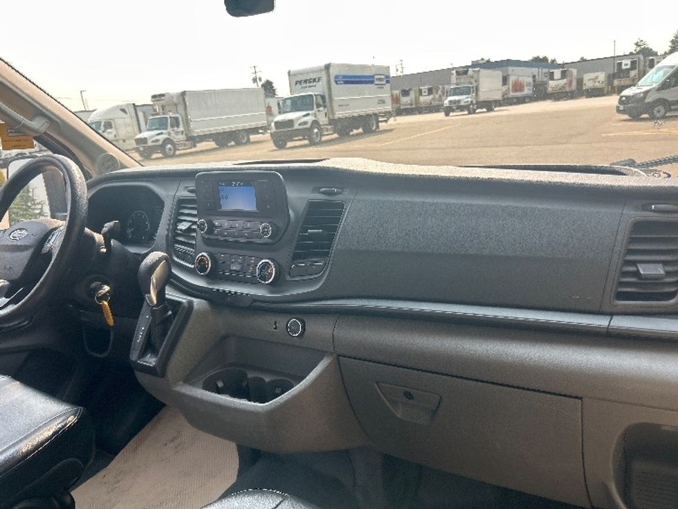 Cargo Van (Panel Van)-Light and Medium Duty Trucks-Ford-2021-Transit 250-Delta-BC-75,731\n\t\tkm-$ 36,250 - Image 18