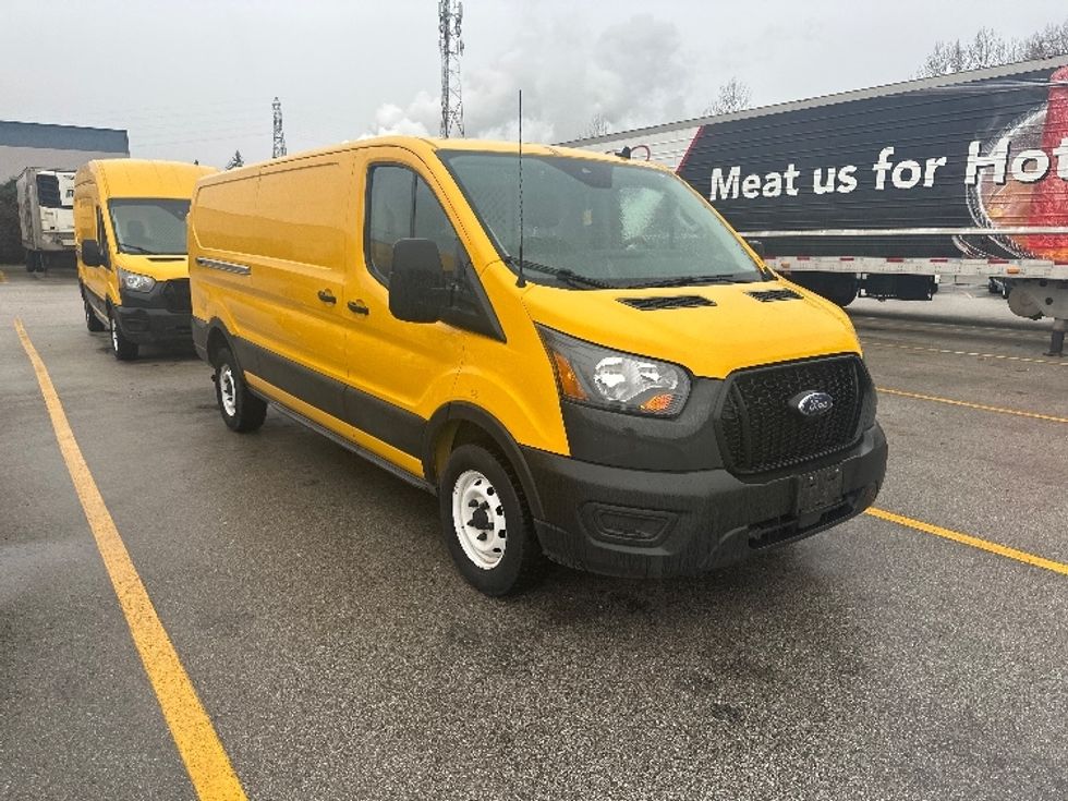 Cargo Van (Panel Van)-Light and Medium Duty Trucks-Ford-2021-Transit 250-Delta-BC-79,192\n\t\tkm-$ 36,750 - Image 1