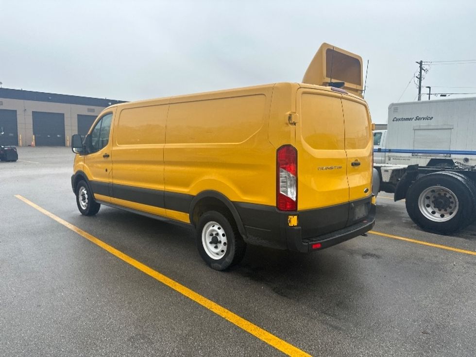 Cargo Van (Panel Van)-Light and Medium Duty Trucks-Ford-2021-Transit 250-Delta-BC-79,192\n\t\tkm-$ 36,750 - Image 5