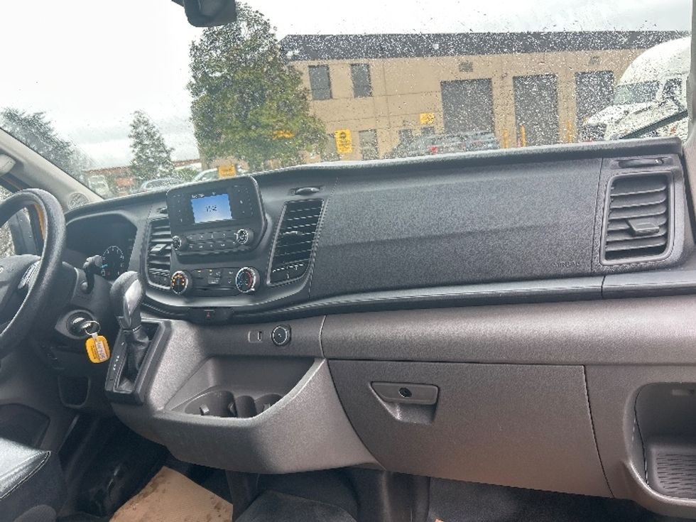 Cargo Van (Panel Van)-Light and Medium Duty Trucks-Ford-2021-Transit 250-Delta-BC-84,459\n\t\tkm-$ 41,500 - Image 18