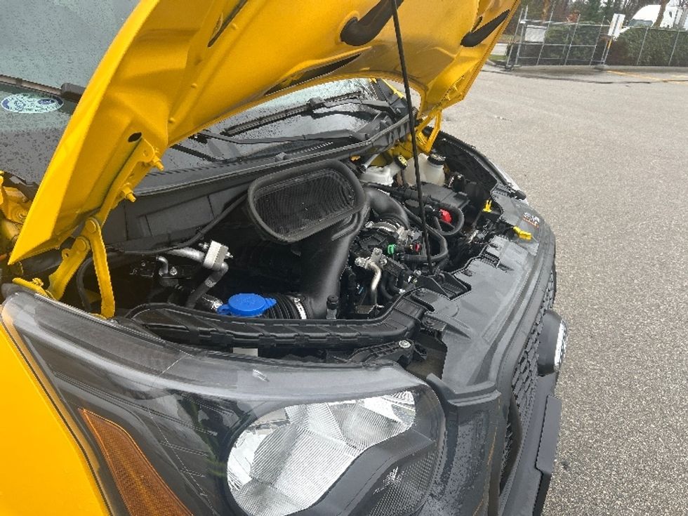 Cargo Van (Panel Van)-Light and Medium Duty Trucks-Ford-2021-Transit 250-Delta-BC-84,459\n\t\tkm-$ 41,500 - Image 20