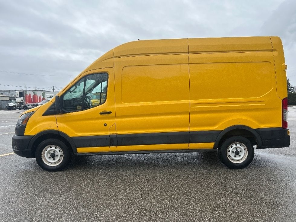 Cargo Van (Panel Van)-Light and Medium Duty Trucks-Ford-2021-Transit 250-Delta-BC-84,459\n\t\tkm-$ 41,500 - Image 4