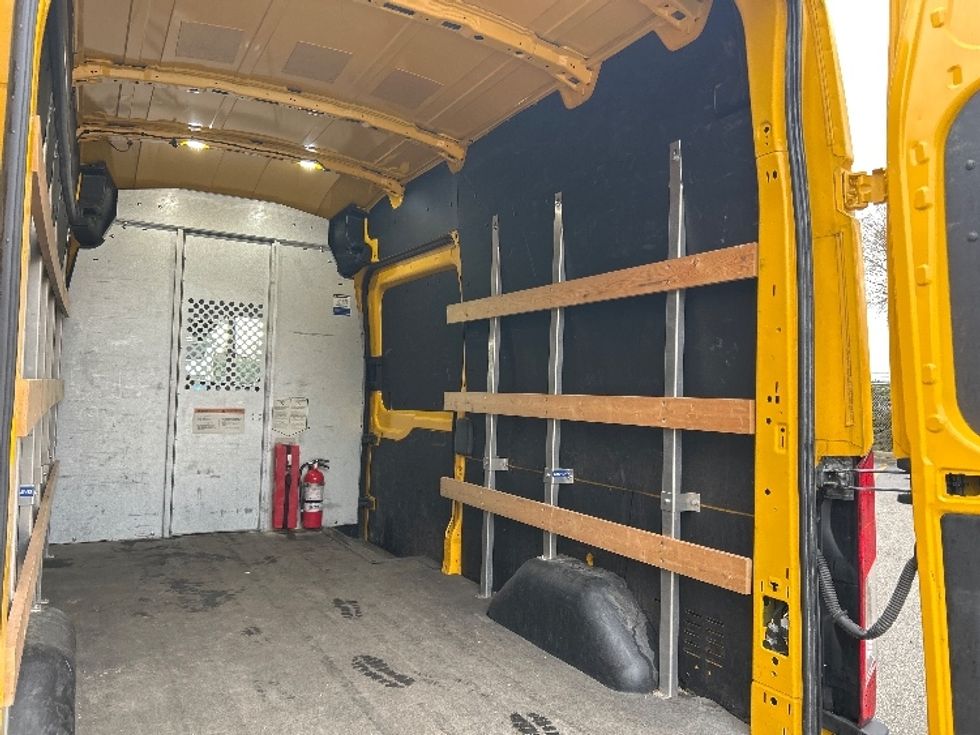 Cargo Van (Panel Van)-Light and Medium Duty Trucks-Ford-2021-Transit 250-Delta-BC-87,096\n\t\tkm-$ 41,250 - Image 10