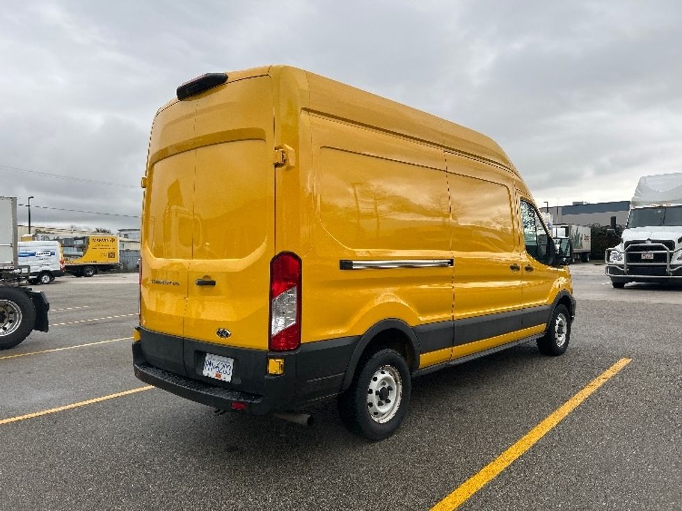 Cargo Van (Panel Van)-Light and Medium Duty Trucks-Ford-2021-Transit 250-Delta-BC-87,096\n\t\tkm-$ 41,250 - Image 11