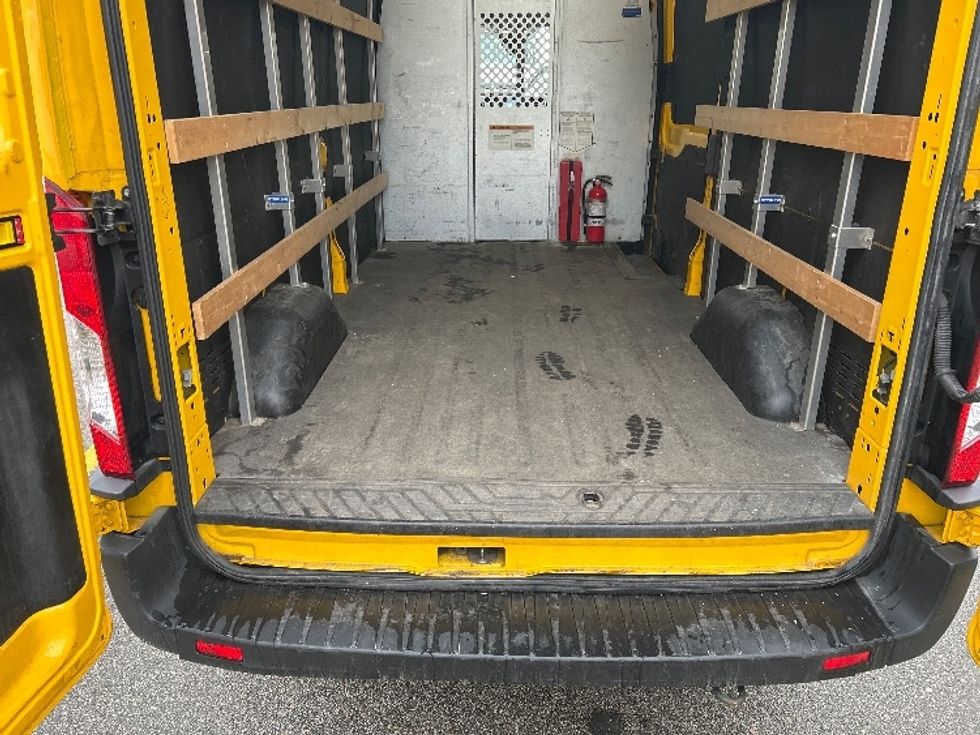 Cargo Van (Panel Van)-Light and Medium Duty Trucks-Ford-2021-Transit 250-Delta-BC-87,096\n\t\tkm-$ 41,250 - Image 8