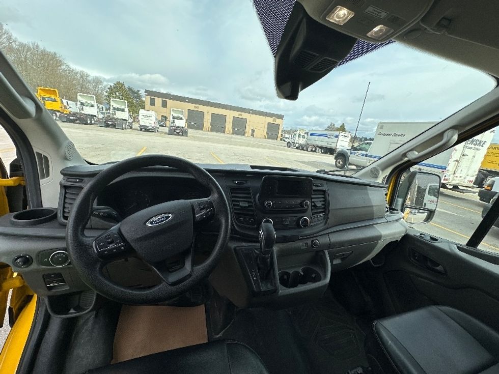Cargo Van (Panel Van)-Light and Medium Duty Trucks-Ford-2021-Transit 250-Delta-BC-94,586\n\t\tkm-$ 40,750 - Image 14