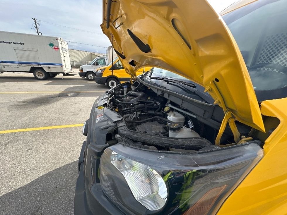 Cargo Van (Panel Van)-Light and Medium Duty Trucks-Ford-2021-Transit 250-Delta-BC-94,586\n\t\tkm-$ 40,750 - Image 19