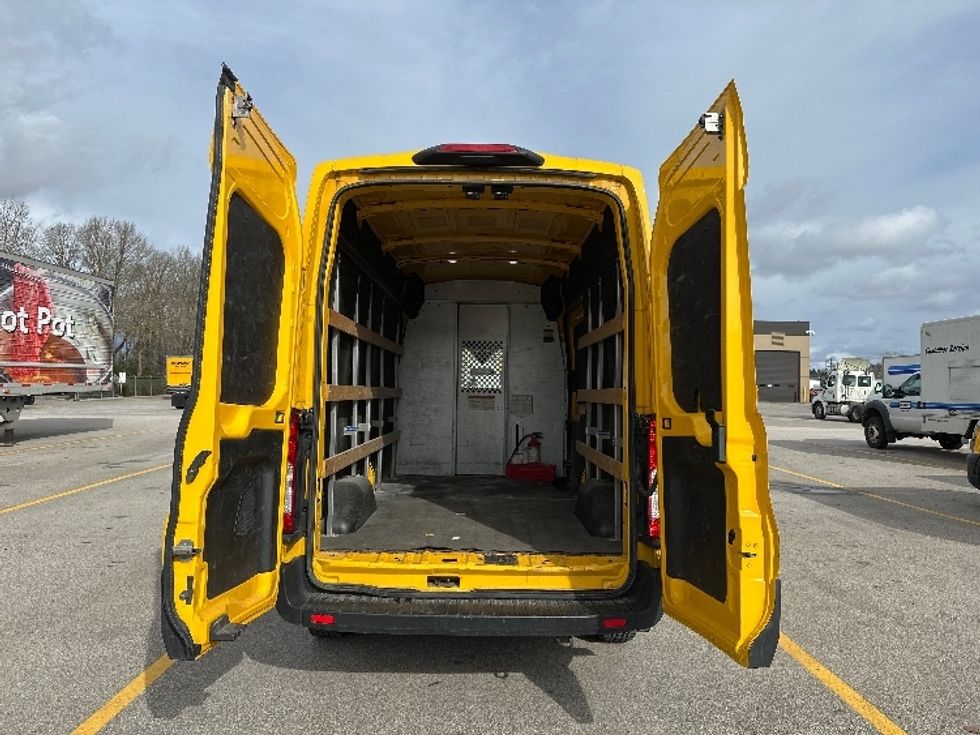 Cargo Van (Panel Van)-Light and Medium Duty Trucks-Ford-2021-Transit 250-Delta-BC-94,586\n\t\tkm-$ 40,750 - Image 7