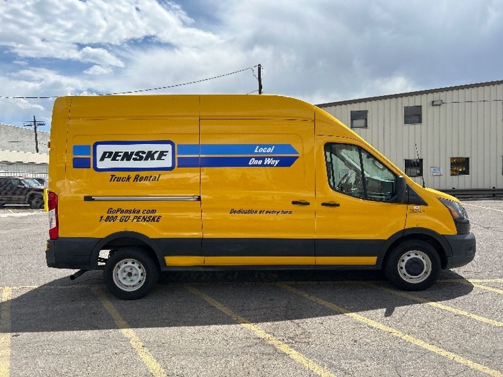 Cargo Van (Panel Van)-Light and Medium Duty Trucks-Ford-2021-Transit 250-Denver-CO-87,553\n\t\tmiles-$ 30,500 - Image 14