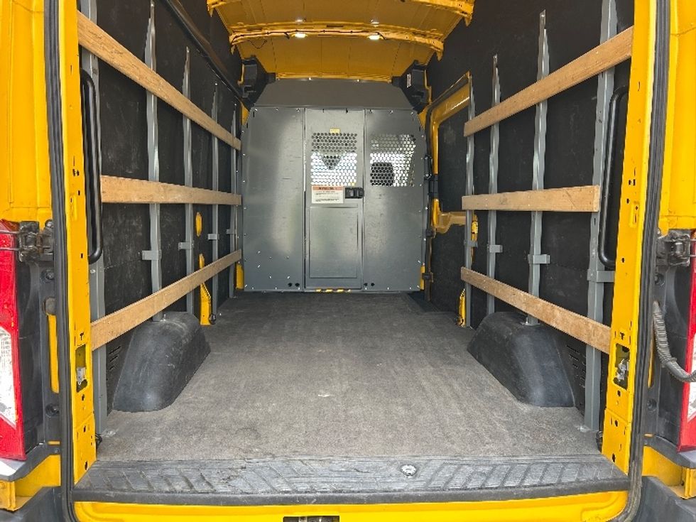 Cargo Van (Panel Van)-Light and Medium Duty Trucks-Ford-2021-Transit 250-Denver-CO-87,553\n\t\tmiles-$ 30,500 - Image 8