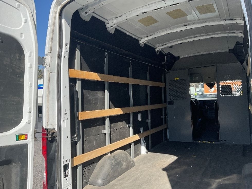 Cargo Van (Panel Van)-Light and Medium Duty Trucks-Ford-2021-Transit 250-Duluth-GA-103,714\n\t\tmiles-$ 33,500 - Image 10