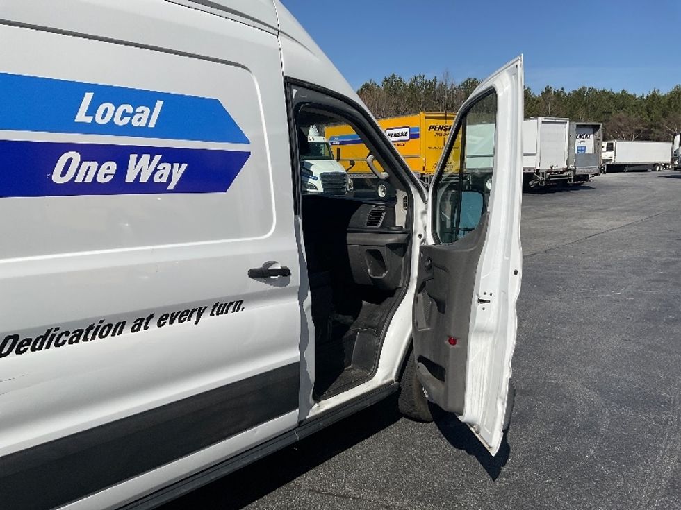 Cargo Van (Panel Van)-Light and Medium Duty Trucks-Ford-2021-Transit 250-Duluth-GA-103,714\n\t\tmiles-$ 33,500 - Image 19