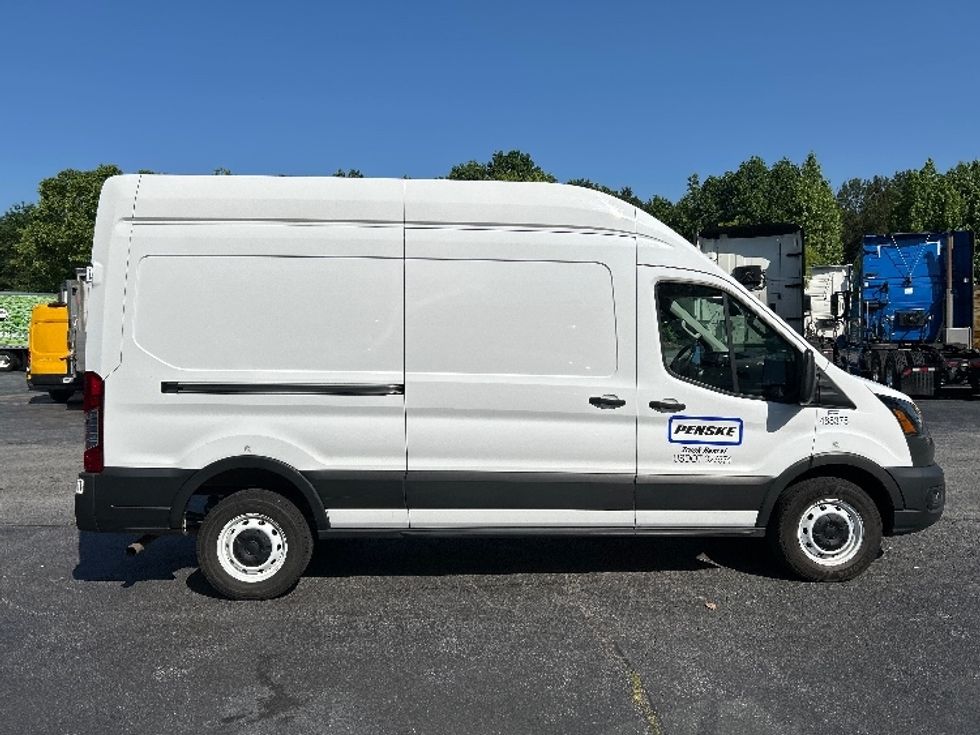 Cargo Van (Panel Van)-Light and Medium Duty Trucks-Ford-2021-Transit 250-Duluth-GA-58,445\n\t\tmiles-$ 37,750 - Image 14
