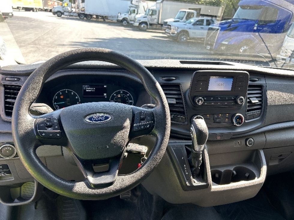 Cargo Van (Panel Van)-Light and Medium Duty Trucks-Ford-2021-Transit 250-Duluth-GA-58,445\n\t\tmiles-$ 37,750 - Image 17