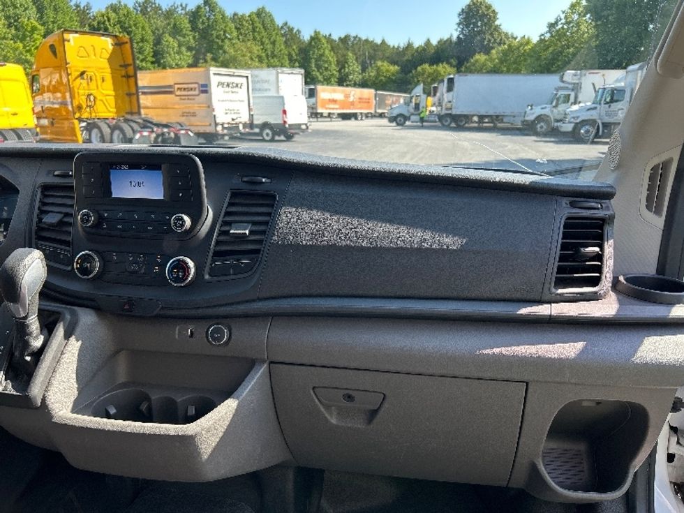Cargo Van (Panel Van)-Light and Medium Duty Trucks-Ford-2021-Transit 250-Duluth-GA-58,445\n\t\tmiles-$ 37,750 - Image 20