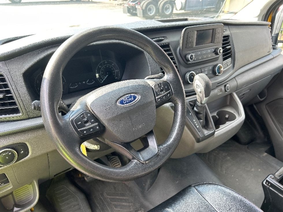 Cargo Van (Panel Van)-Light and Medium Duty Trucks-Ford-2021-Transit 250-Duluth-GA-86,203\n\t\tmiles-$ 30,500 - Image 16