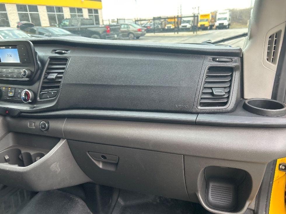 Cargo Van (Panel Van)-Light and Medium Duty Trucks-Ford-2021-Transit 250-East Chicago-IN-49,715\n\t\tmiles-$ 33,750 - Image 20