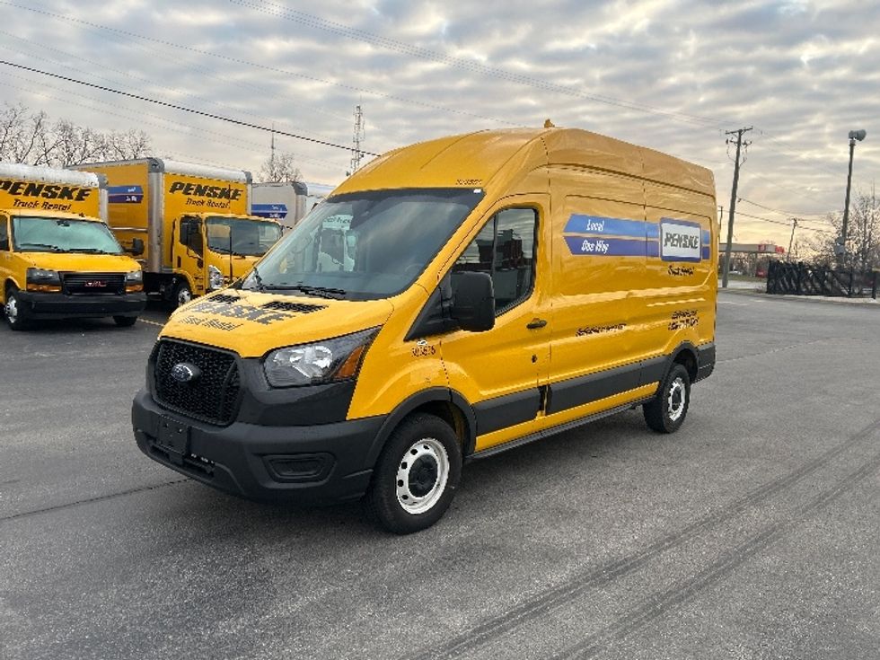 Cargo Van (Panel Van)-Light and Medium Duty Trucks-Ford-2021-Transit 250-East Chicago-IN-49,715\n\t\tmiles-$ 33,750 - Image 3
