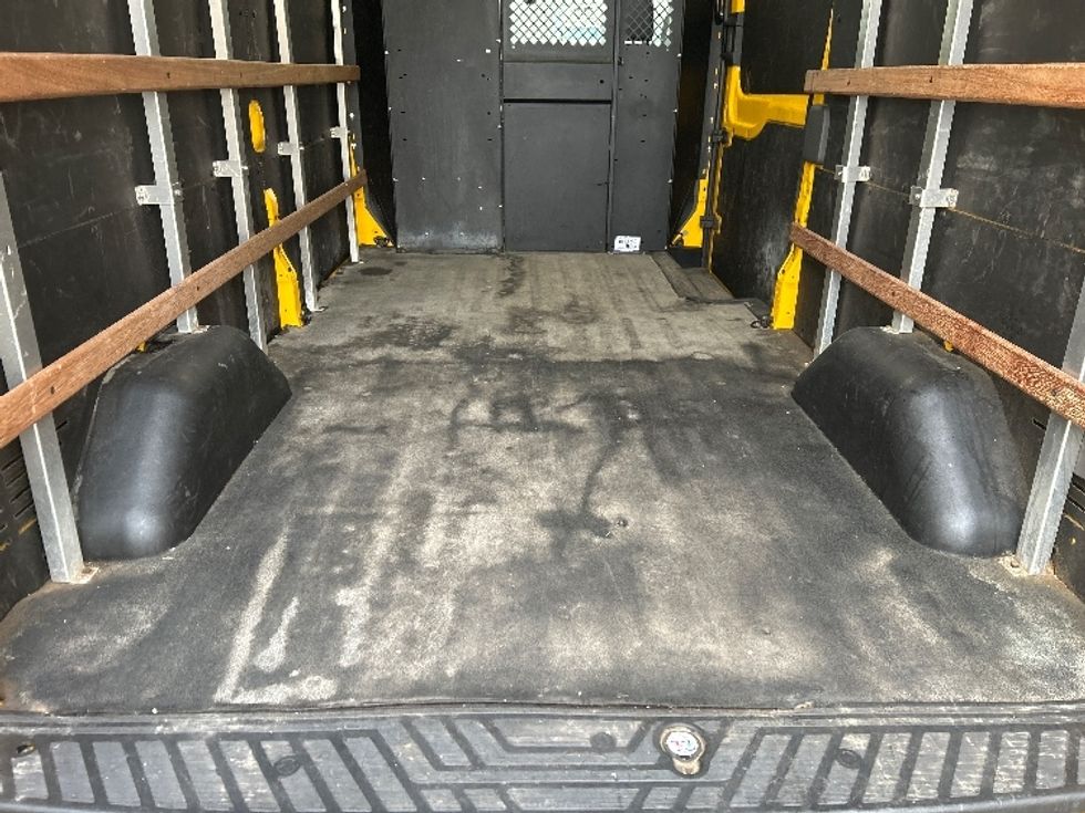 Cargo Van (Panel Van)-Light and Medium Duty Trucks-Ford-2021-Transit 250-East Chicago-IN-49,715\n\t\tmiles-$ 33,750 - Image 9