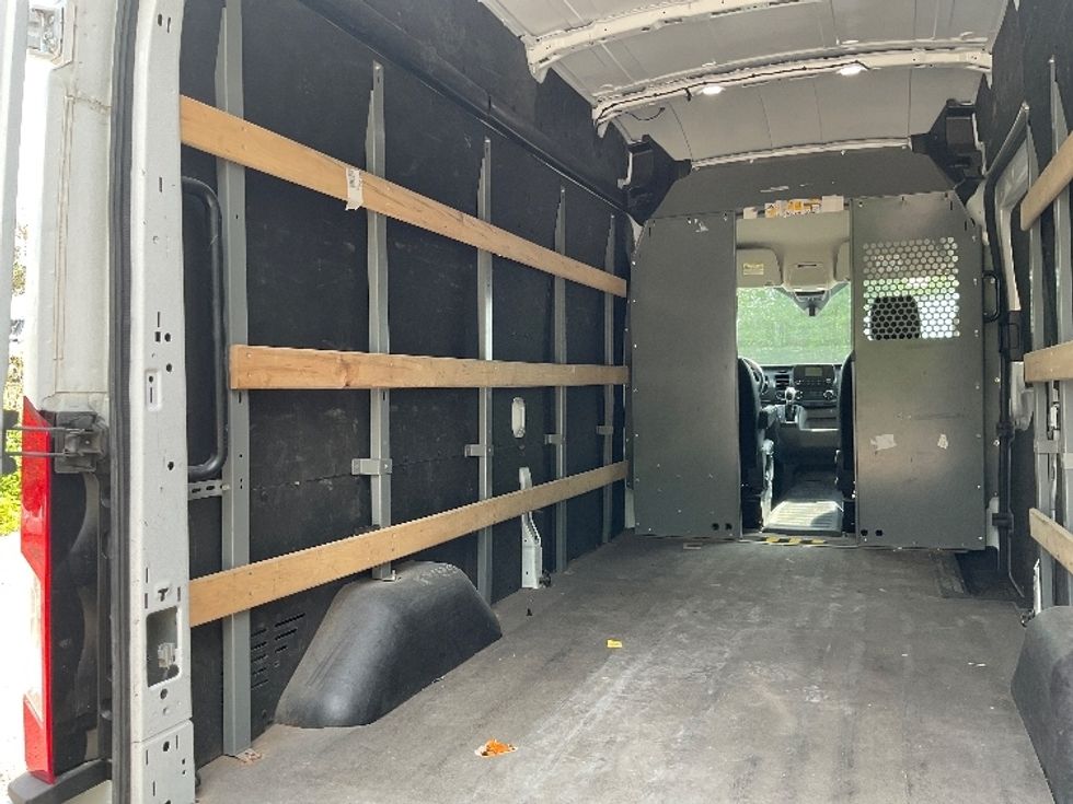 Cargo Van (Panel Van)-Light and Medium Duty Trucks-Ford-2021-Transit 250-East Chicago-IN-55,792\n\t\tmiles-$ 38,000 - Image 10