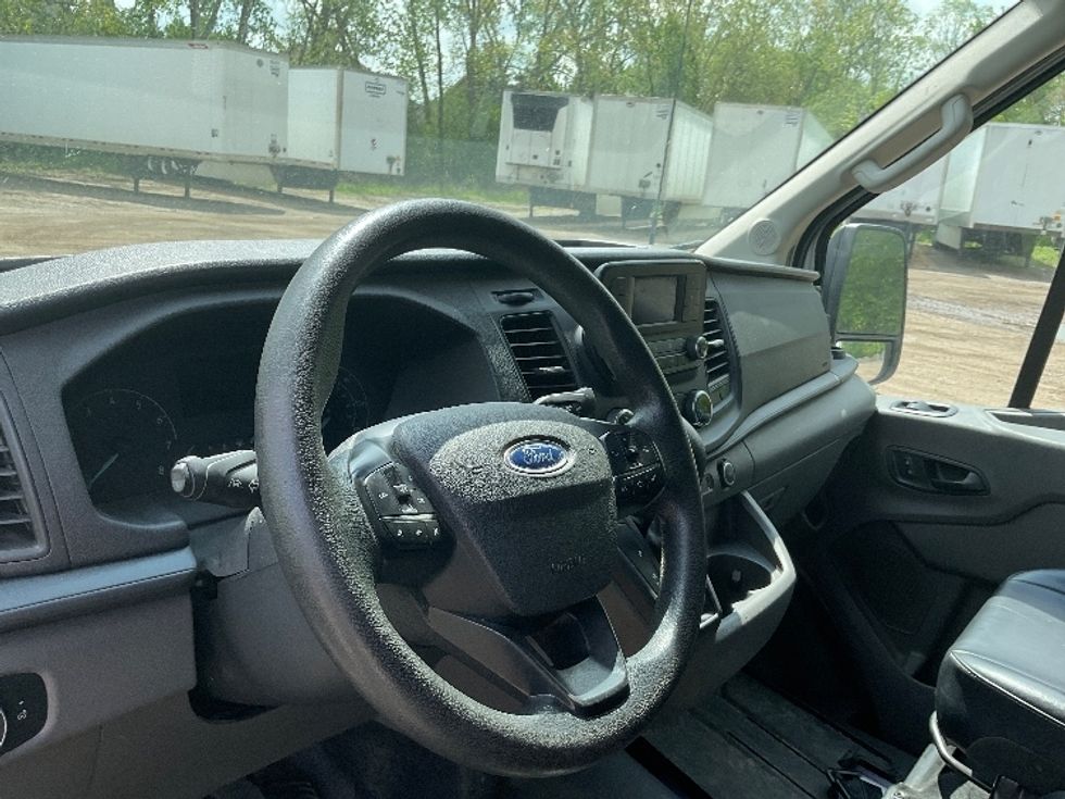 Cargo Van (Panel Van)-Light and Medium Duty Trucks-Ford-2021-Transit 250-East Chicago-IN-55,792\n\t\tmiles-$ 38,000 - Image 15