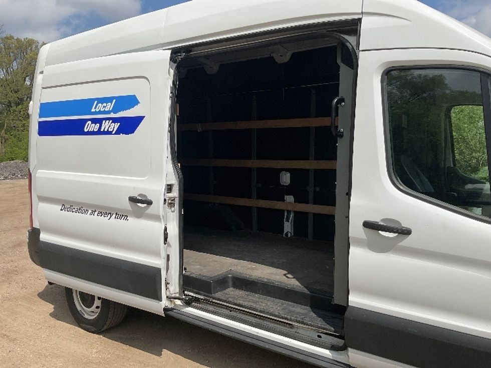 Cargo Van (Panel Van)-Light and Medium Duty Trucks-Ford-2021-Transit 250-East Chicago-IN-55,792\n\t\tmiles-$ 38,000 - Image 23