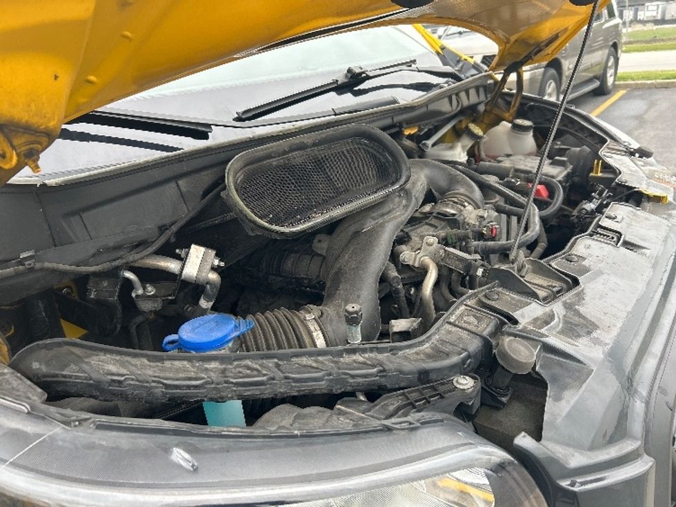 Cargo Van (Panel Van)-Light and Medium Duty Trucks-Ford-2021-Transit 250-East Chicago-IN-82,478\n\t\tmiles-$ 30,750 - Image 23