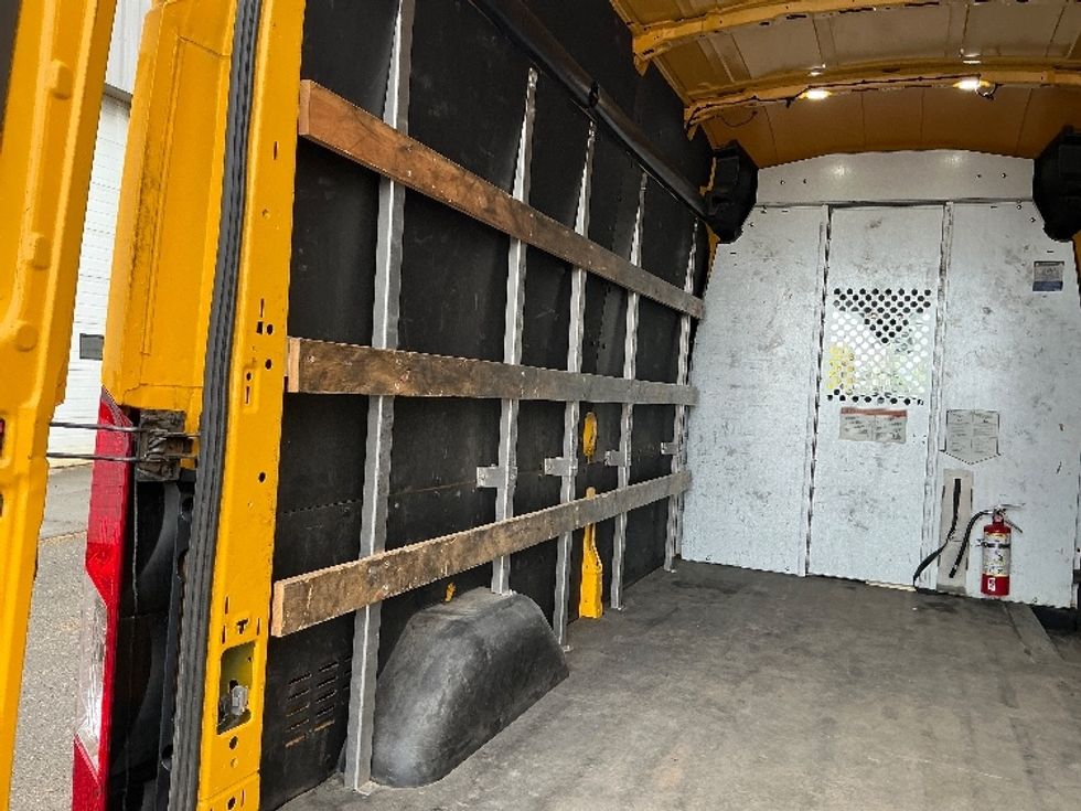 Cargo Van (Panel Van)-Light and Medium Duty Trucks-Ford-2021-Transit 250-Edmonton-AB-152,250\n\t\tkm-$ 43,750 - Image 10