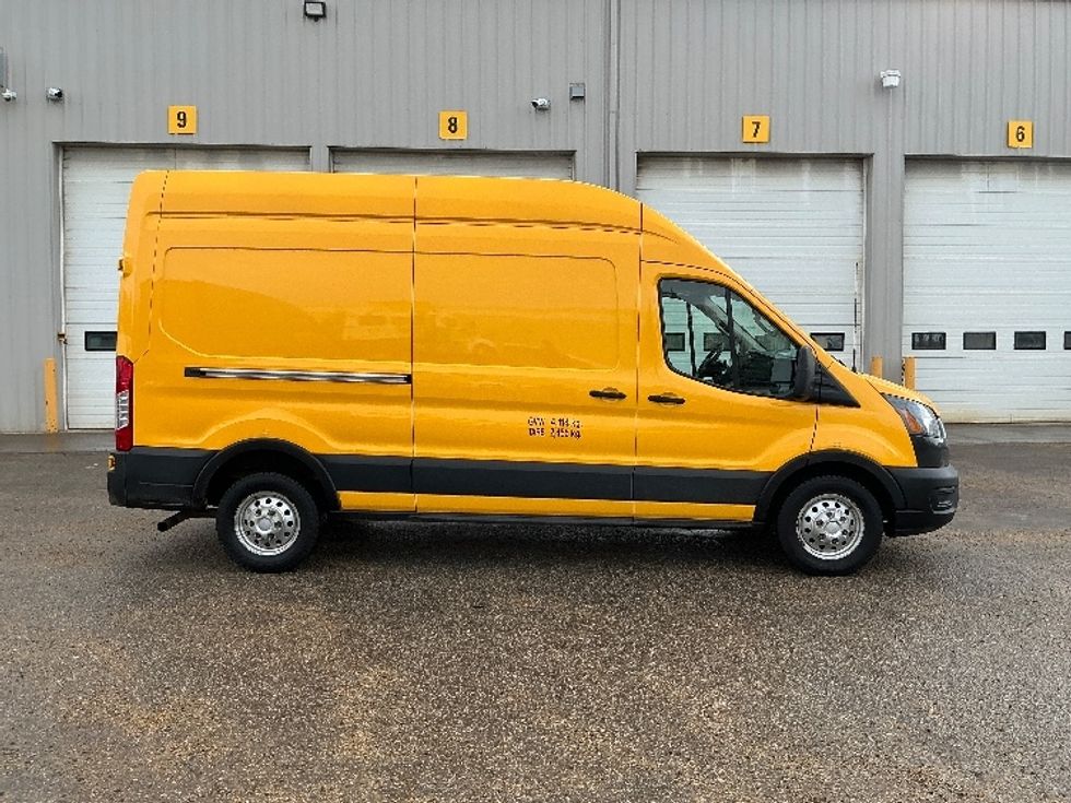 Cargo Van (Panel Van)-Light and Medium Duty Trucks-Ford-2021-Transit 250-Edmonton-AB-152,250\n\t\tkm-$ 43,750 - Image 13