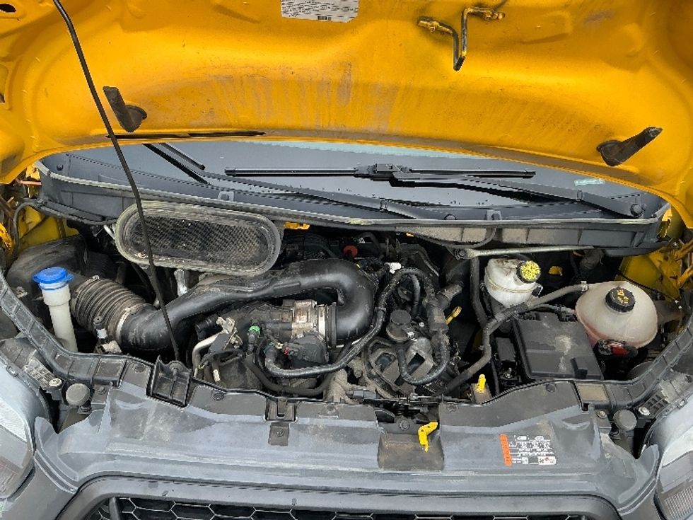 Cargo Van (Panel Van)-Light and Medium Duty Trucks-Ford-2021-Transit 250-Edmonton-AB-152,250\n\t\tkm-$ 43,750 - Image 21