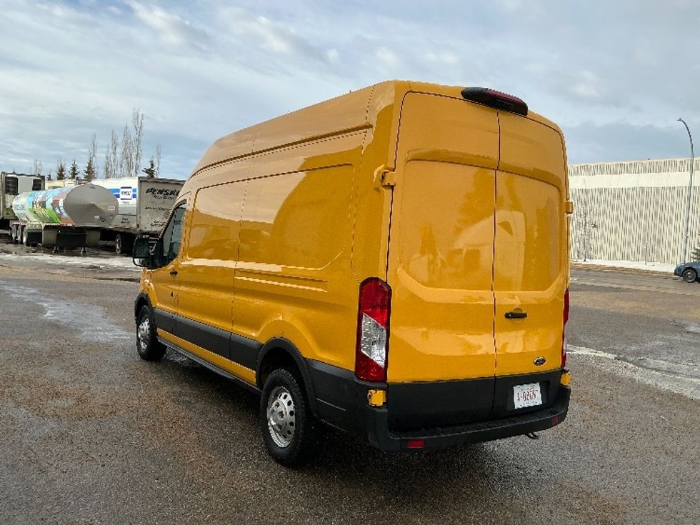 Cargo Van (Panel Van)-Light and Medium Duty Trucks-Ford-2021-Transit 250-Edmonton-AB-152,250\n\t\tkm-$ 43,750 - Image 6