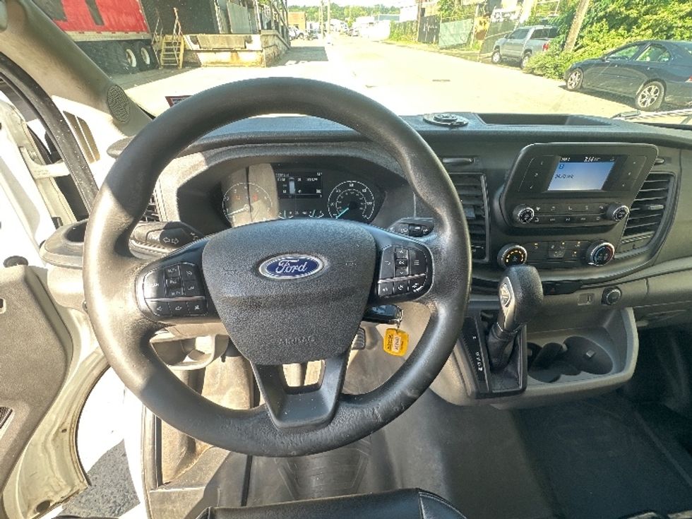 Cargo Van (Panel Van)-Light and Medium Duty Trucks-Ford-2021-Transit 250-Elmsford-NY-114,018\n\t\tmiles-$ 32,250 - Image 18