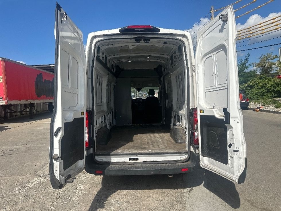 Cargo Van (Panel Van)-Light and Medium Duty Trucks-Ford-2021-Transit 250-Elmsford-NY-98,379\n\t\tmiles-$ 28,750 - Image 8