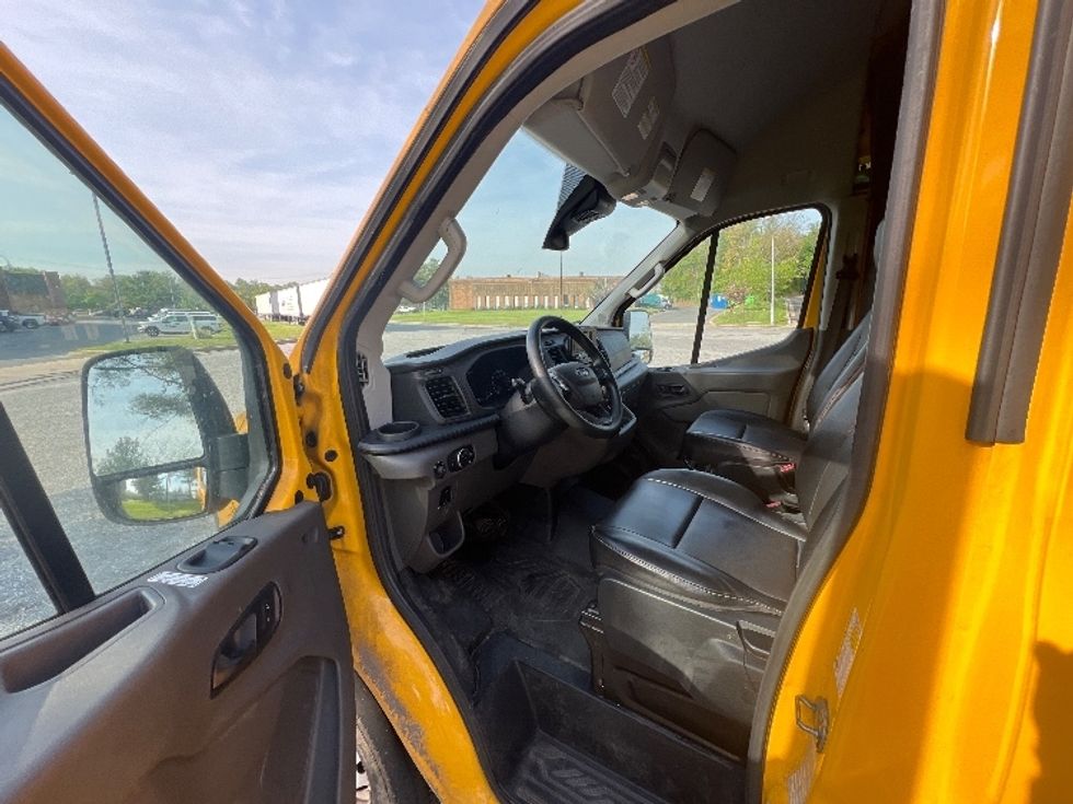 Cargo Van (Panel Van)-Light and Medium Duty Trucks-Ford-2021-Transit 250-Essex-MD-76,556\n\t\tmiles-$ 31,250 - Image 10