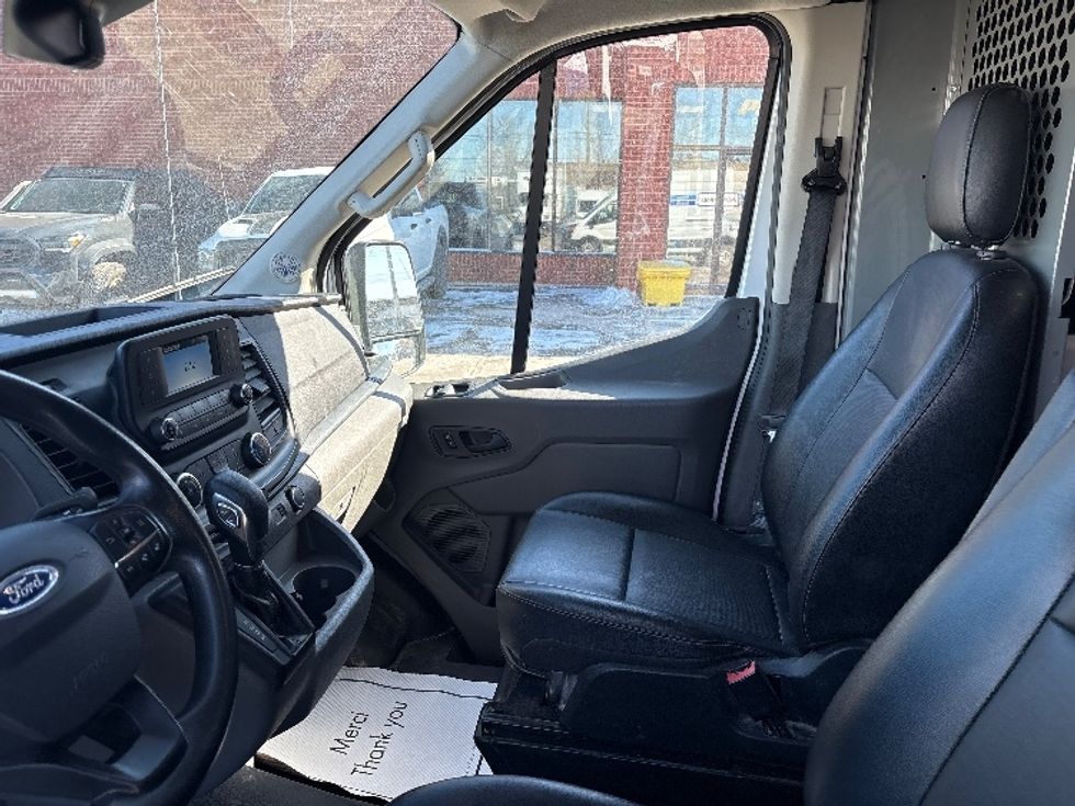 Cargo Van (Panel Van)-Light and Medium Duty Trucks-Ford-2021-Transit 250-Etobicoke-ON-106,550\n\t\tkm-$ 45,000 - Image 18
