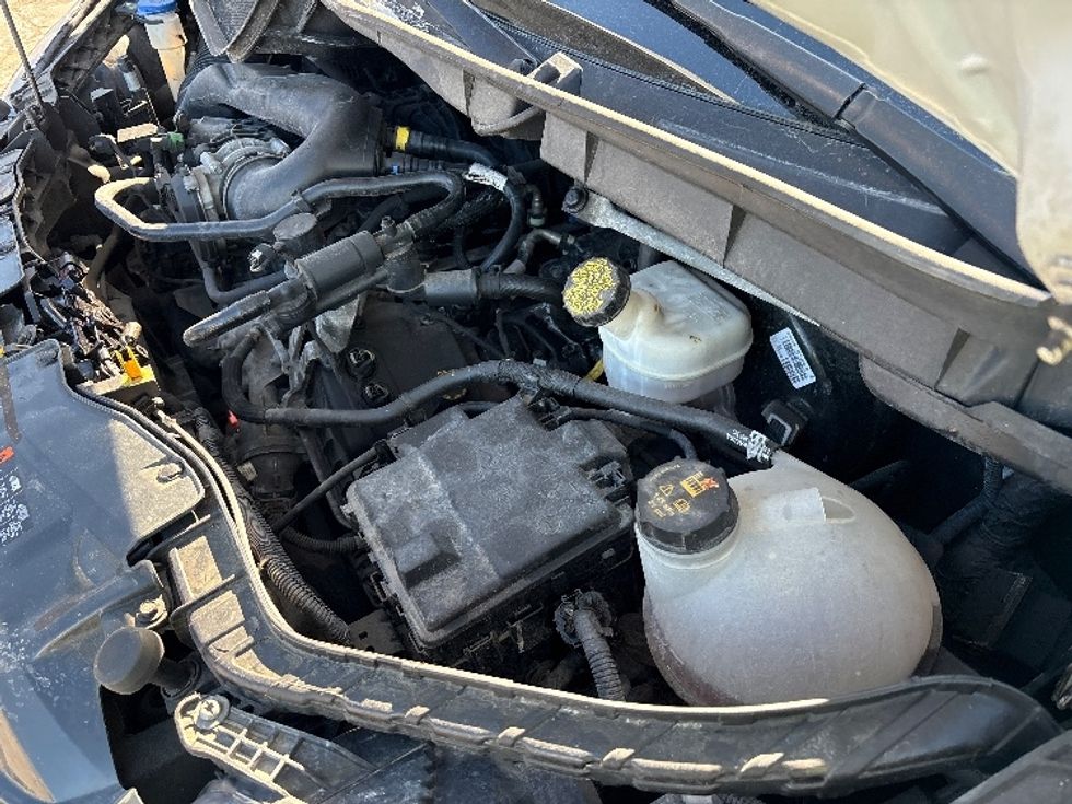 Cargo Van (Panel Van)-Light and Medium Duty Trucks-Ford-2021-Transit 250-Etobicoke-ON-106,550\n\t\tkm-$ 45,000 - Image 23