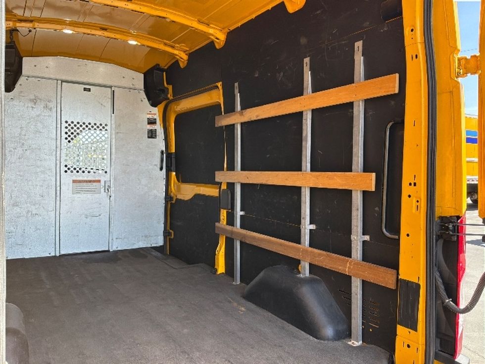 Cargo Van (Panel Van)-Light and Medium Duty Trucks-Ford-2021-Transit 250-Everett-WA-85,855\n\t\tmiles-$ 32,250 - Image 12