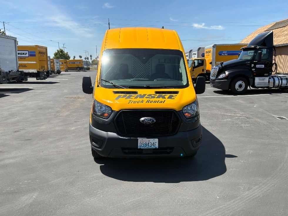 Cargo Van (Panel Van)-Light and Medium Duty Trucks-Ford-2021-Transit 250-Everett-WA-85,855\n\t\tmiles-$ 32,250 - Image 2