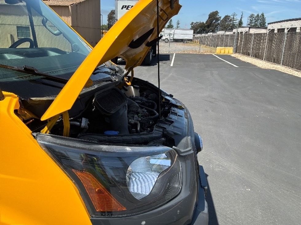 Cargo Van (Panel Van)-Light and Medium Duty Trucks-Ford-2021-Transit 250-Everett-WA-85,855\n\t\tmiles-$ 32,250 - Image 23